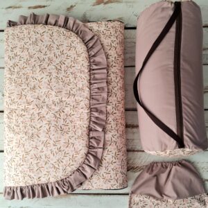 Śpiworek do przedszkola z falbanką 140×75cm różowe konwalie