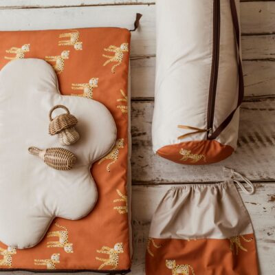 Śpiworek do przedszkola z pokrowcem 140×75cm gepardy