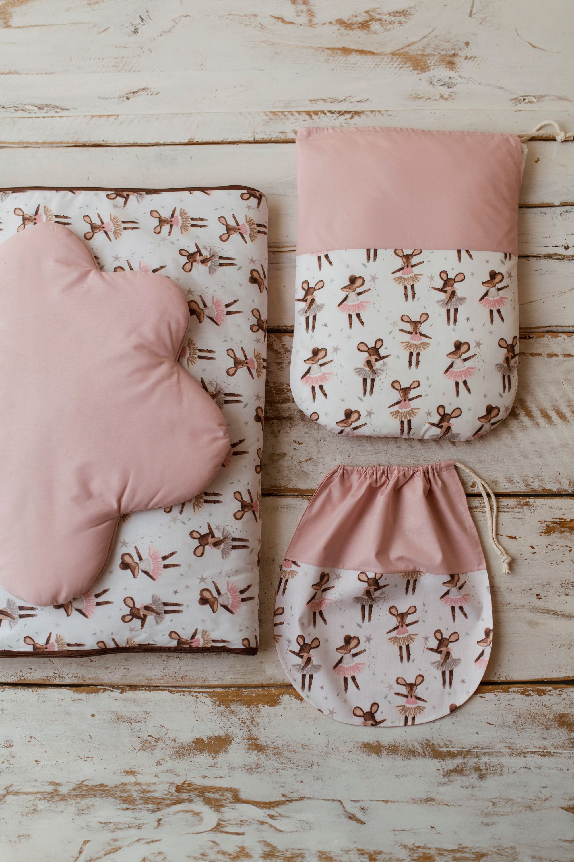 Śpiworek do przedszkola z workiem 140cmx75cm baletnice