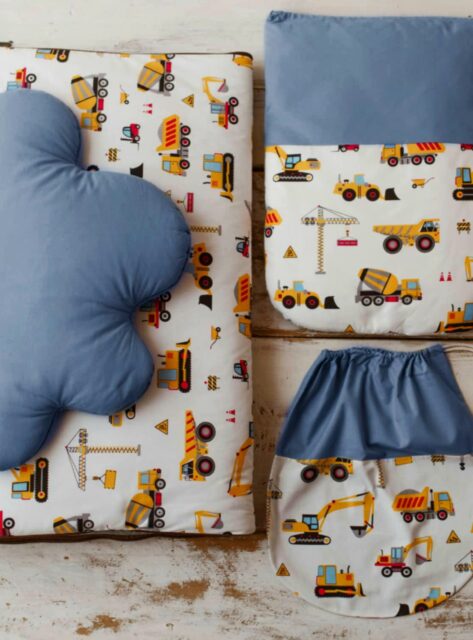 Śpiworek do żłobka dla chłopca koparki 60×120cm