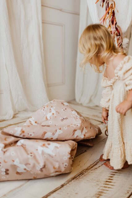 Śpiworek do żłobka dla dziewczynki jednorożce