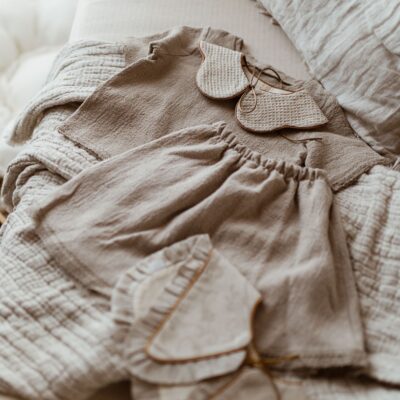 Spódniczka dla dziewczynki szara glina