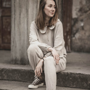 Spodnie damskie lniane joggersy basic dresowe szara glina