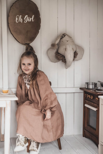 Sukienka beżowa lniana Marysia retro kokos 5-10 lat