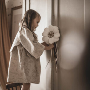 Sukienka lniana retro zwiewna dla dziewczynki royal  Marysia