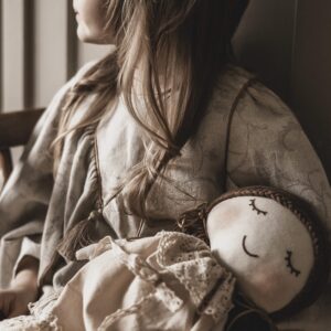 Sukienka lniana retro zwiewna dla dziewczynki royal  Marysia