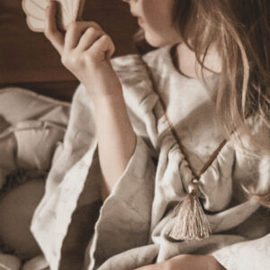 Sukienka lniana retro zwiewna dla dziewczynki royal  Marysia