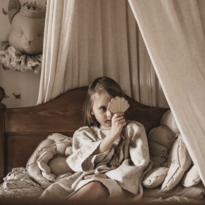 Sukienka lniana retro zwiewna dla dziewczynki royal  Marysia