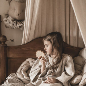 Sukienka lniana retro zwiewna dla dziewczynki royal  Marysia