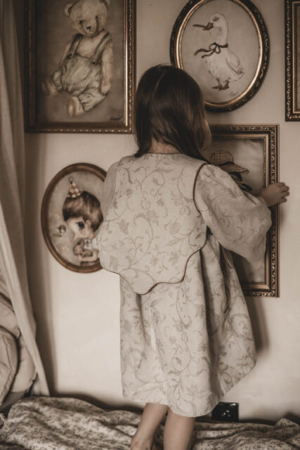 Sukienka lniana retro zwiewna dla dziewczynki royal  Marysia