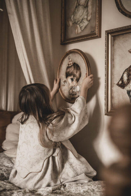 Sukienka lniana retro zwiewna dla dziewczynki royal  Marysia