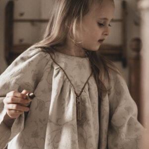 Sukienka lniana retro zwiewna dla dziewczynki royal  Marysia