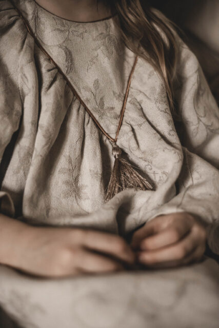 Sukienka lniana retro w kwiaty żakardowa 5-10 lat Marysia royal