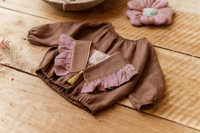 Vintage kołnierzyk z falbanką lniany dla dziecka coco rose gold