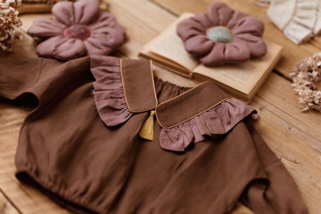 Vintage kołnierzyk z falbanką lniany dla dziecka coco rose gold