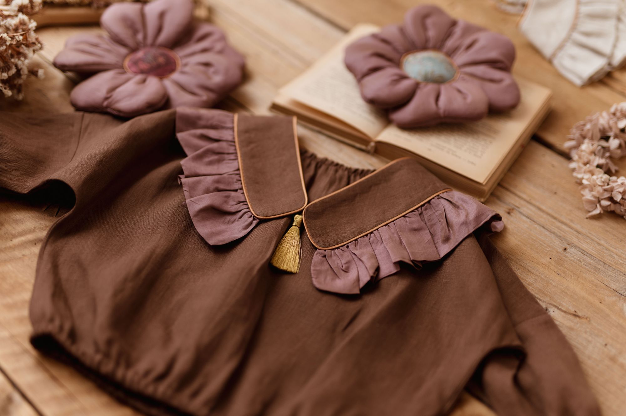 Vintage kołnierzyk z falbanką lniany dla dziecka coco rose gold