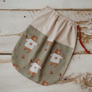 Woreczek do przedszkola bawełniany na rzeczy zamienne i buciki misie zielone