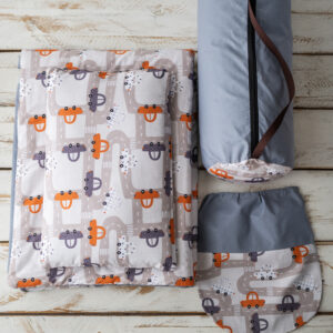 Kocyk do przedszkola dla chłopca 135×100 cm samochody