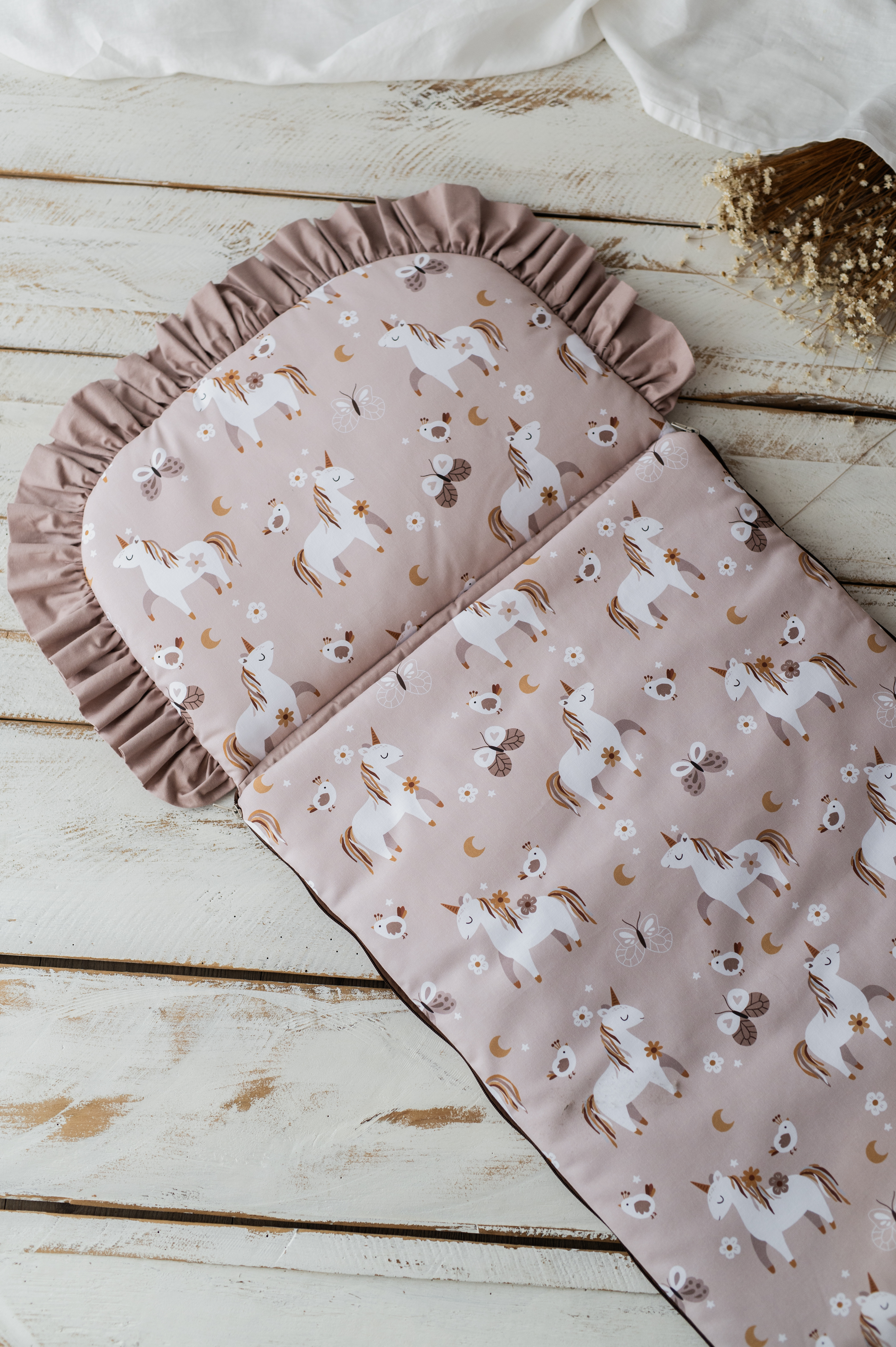 Śpiworek niemowlęcy lniany 50×100 cm śliczne jednorożce