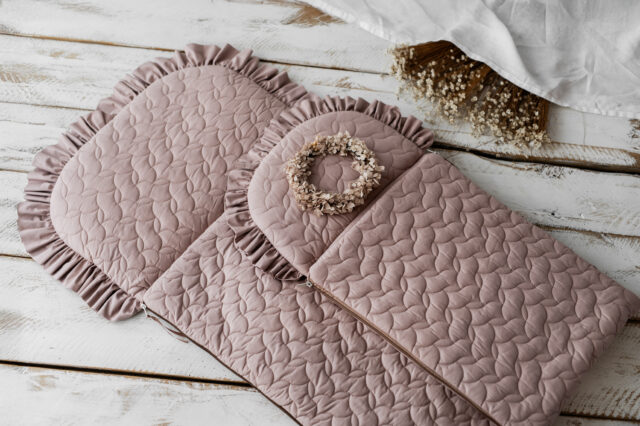 Śpiworek niemowlęcy różowy 50×100cm pikowany 6-18 miesięcy