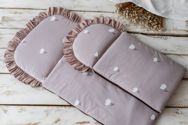 Śpiworek niemowlęcy 50×100cm duże tulipanki  6–18 miesięcy