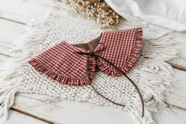 Kołnierzyk dla dziewczynki Zoja krateczka