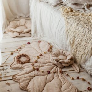 Mata podłogowa do zabawy liść miłorząb natural