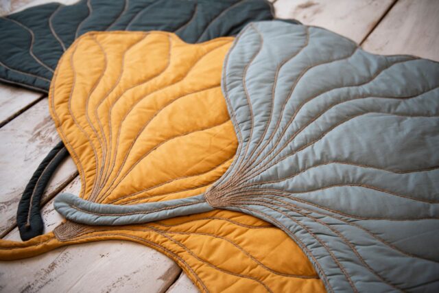 Mata podłogowa do zabawy liść miłorząb szałwia