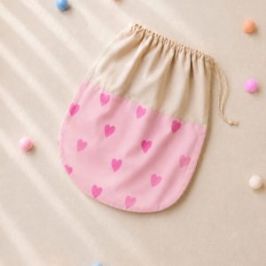 Worek na buty dla przedszkolaka Różowe Serduszka – 40×40 cm